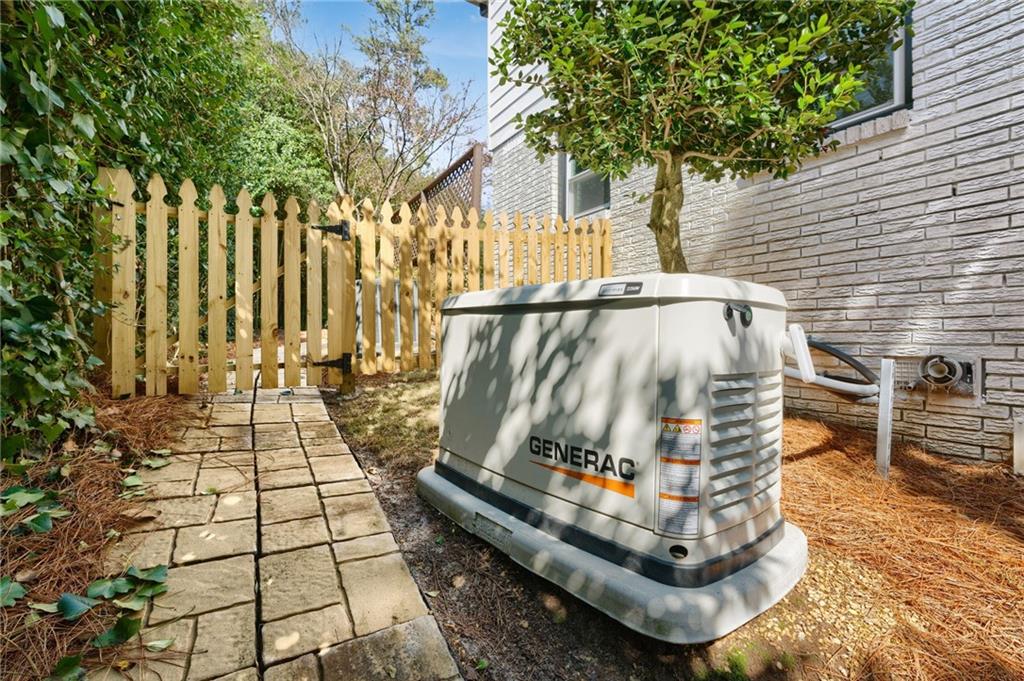 2978 Greenbrook Way NE