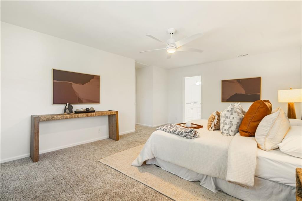 2978 Greenbrook Way NE