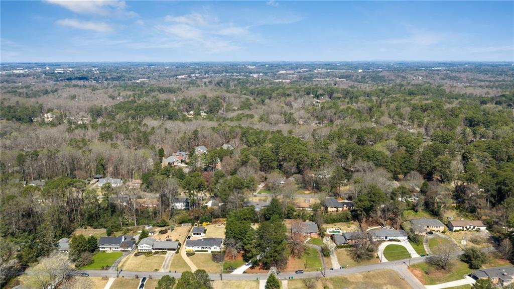 2978 Greenbrook Way NE