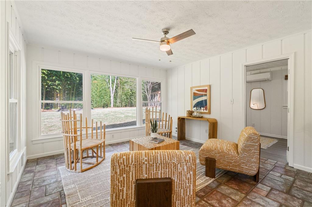 2978 Greenbrook Way NE