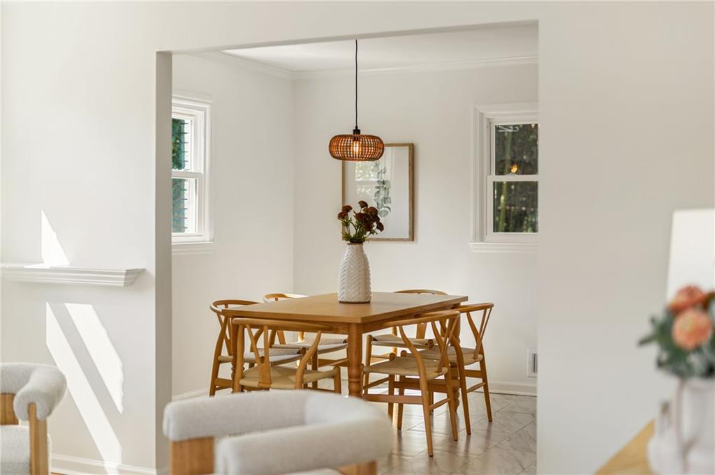 2978 Greenbrook Way NE