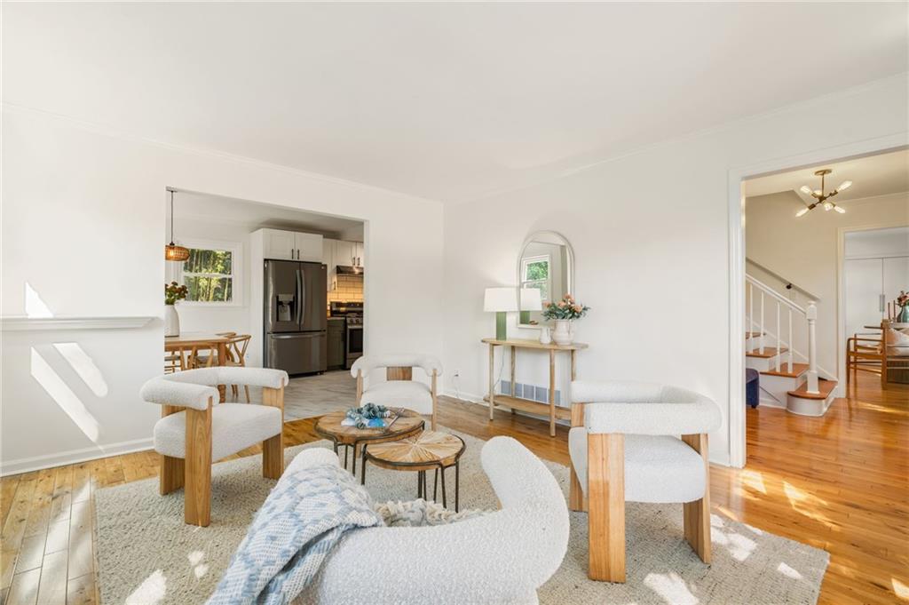 2978 Greenbrook Way NE