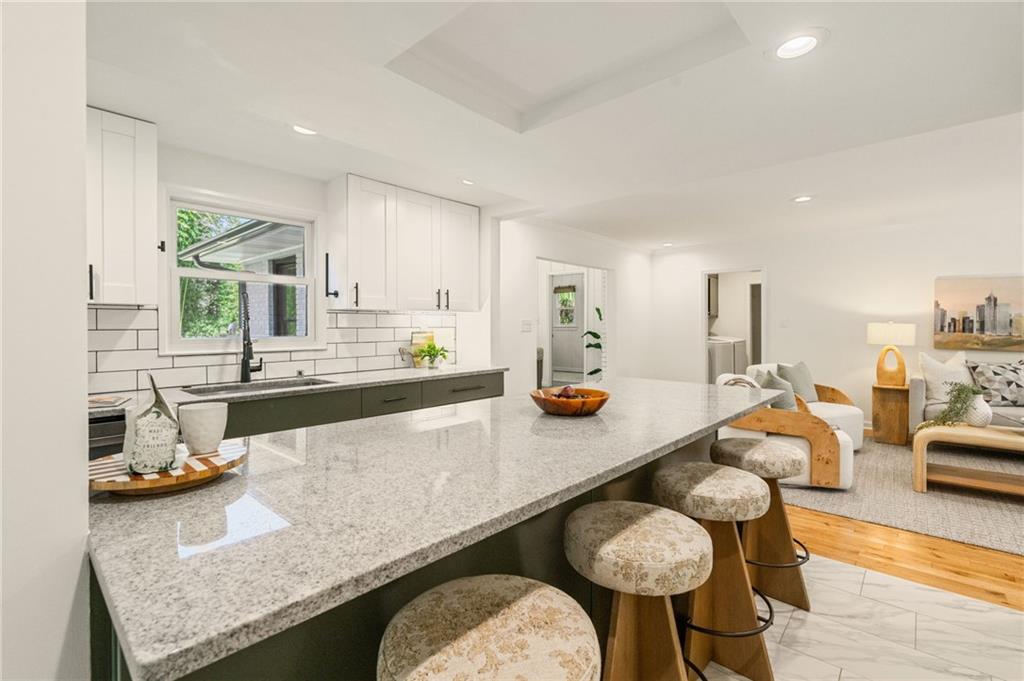 2978 Greenbrook Way NE