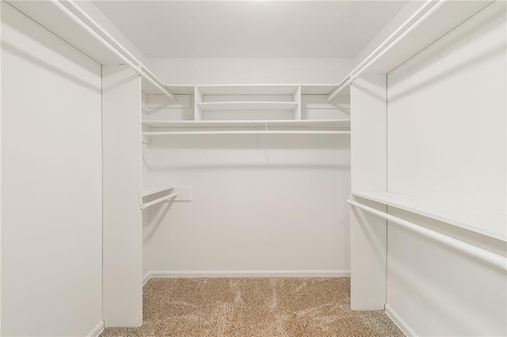 2978 Greenbrook Way NE