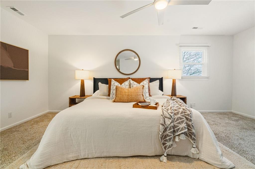 2978 Greenbrook Way NE