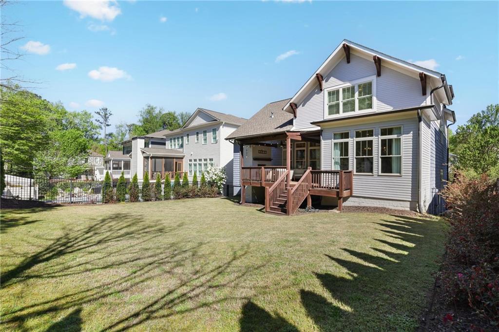 1025 Crossvine Road