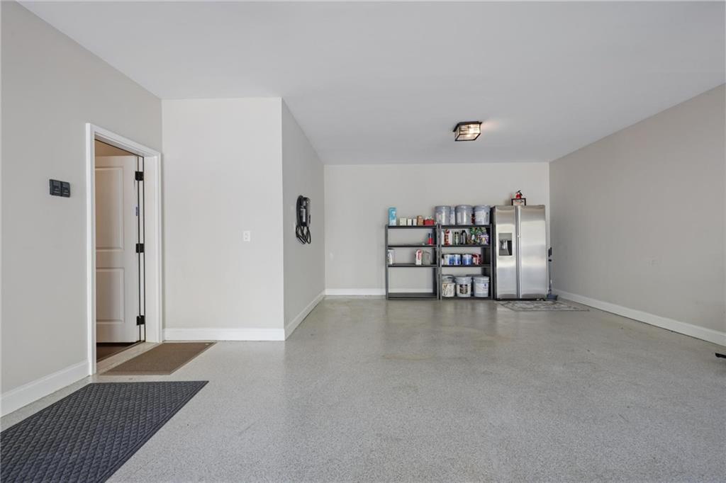 1025 Crossvine Road