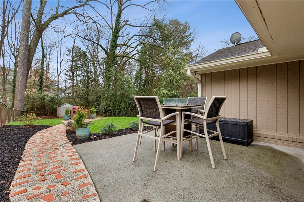 1139 Palafox Drive NE