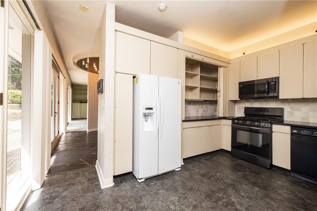 3248 Nancy Creek Road NW