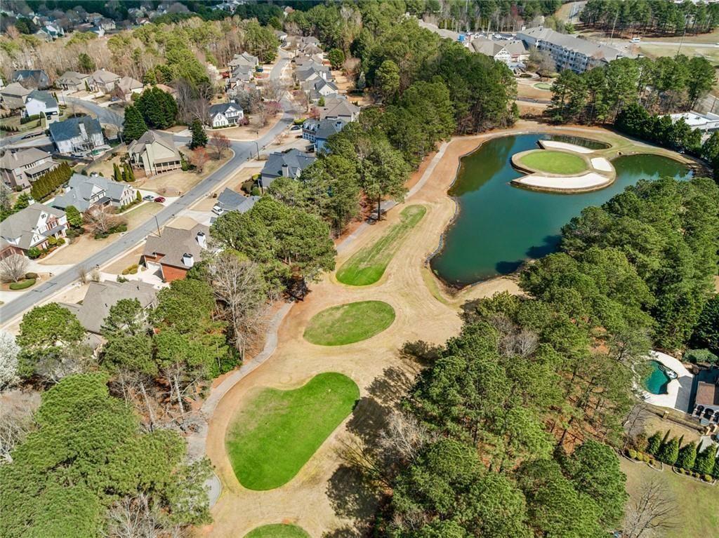 3020 Woodbridge Lane