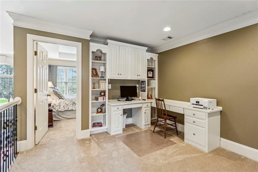 3020 Woodbridge Lane