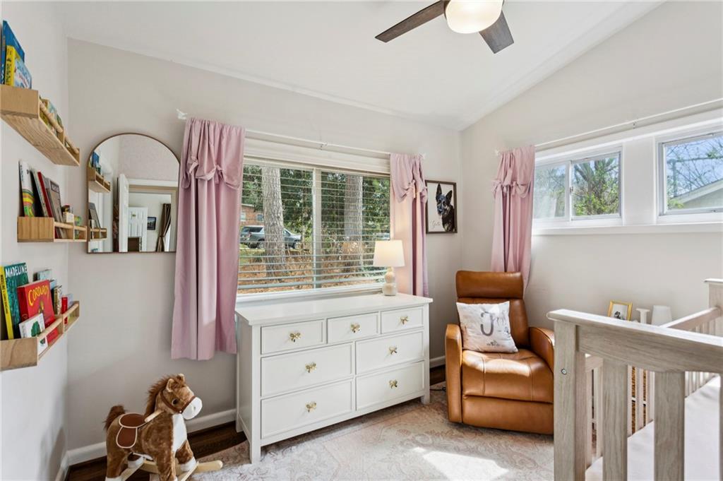 2632 Woodacres Road NE