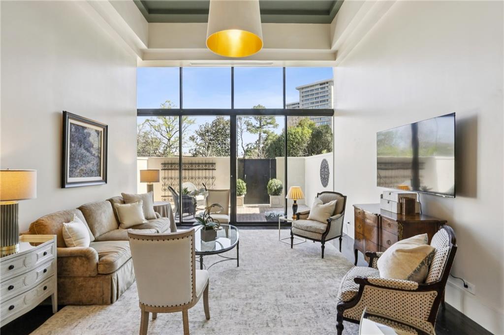 2660 Peachtree Road NW Unit 4G