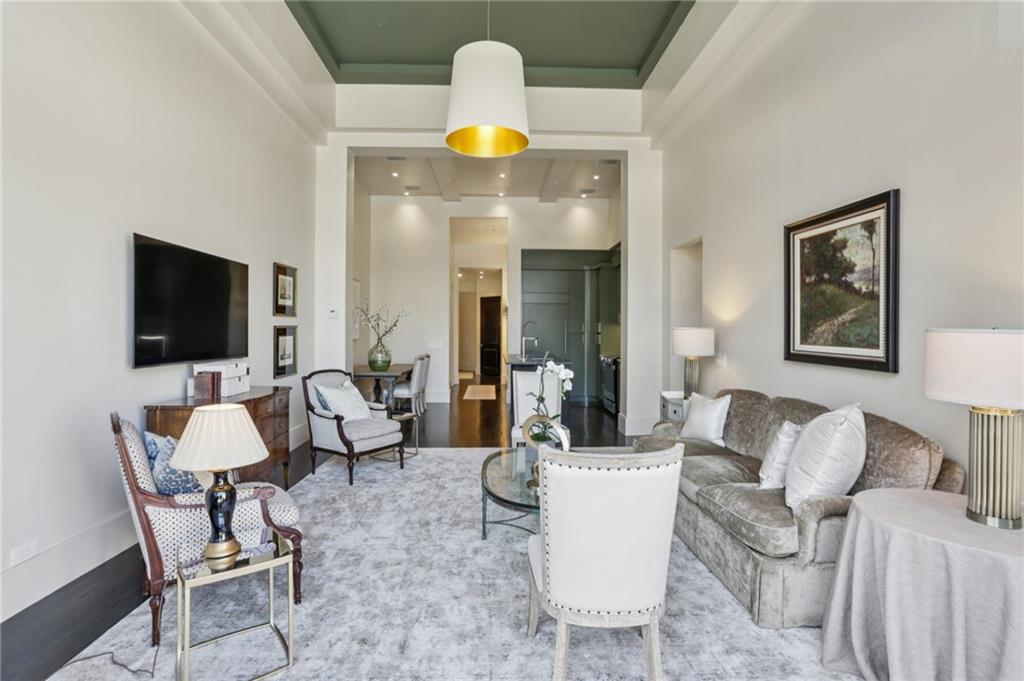 2660 Peachtree Road NW Unit 4G