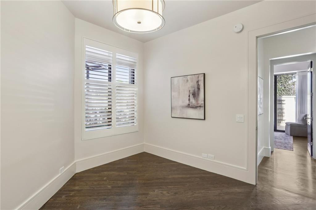 2660 Peachtree Road NW Unit 4G