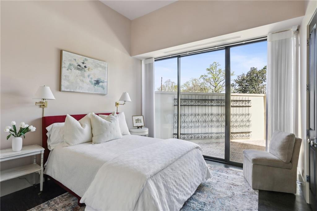 2660 Peachtree Road NW Unit 4G