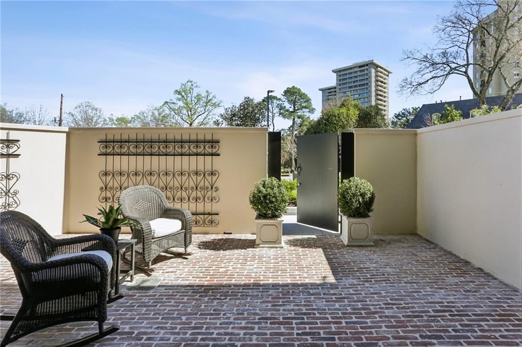 2660 Peachtree Road NW Unit 4G