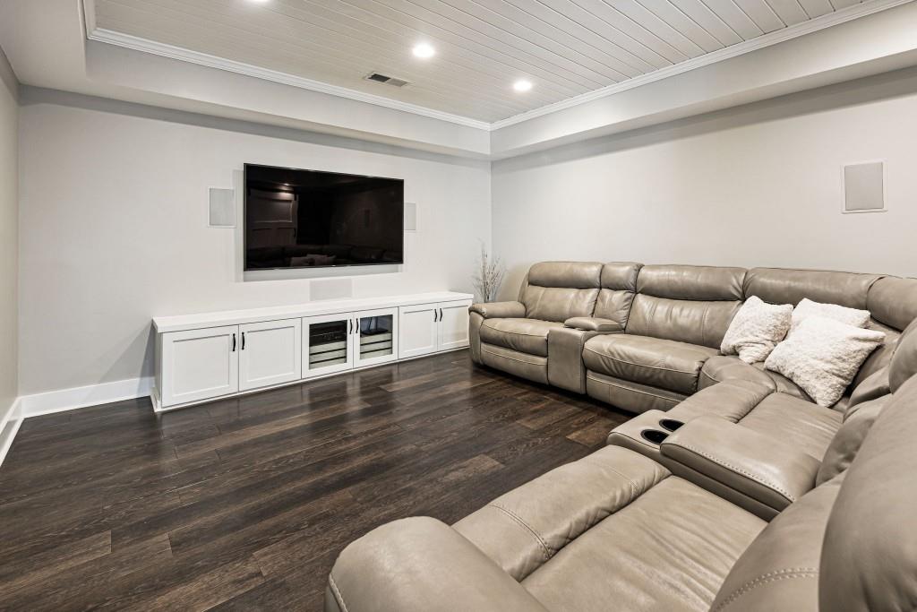1410 Richards Circle