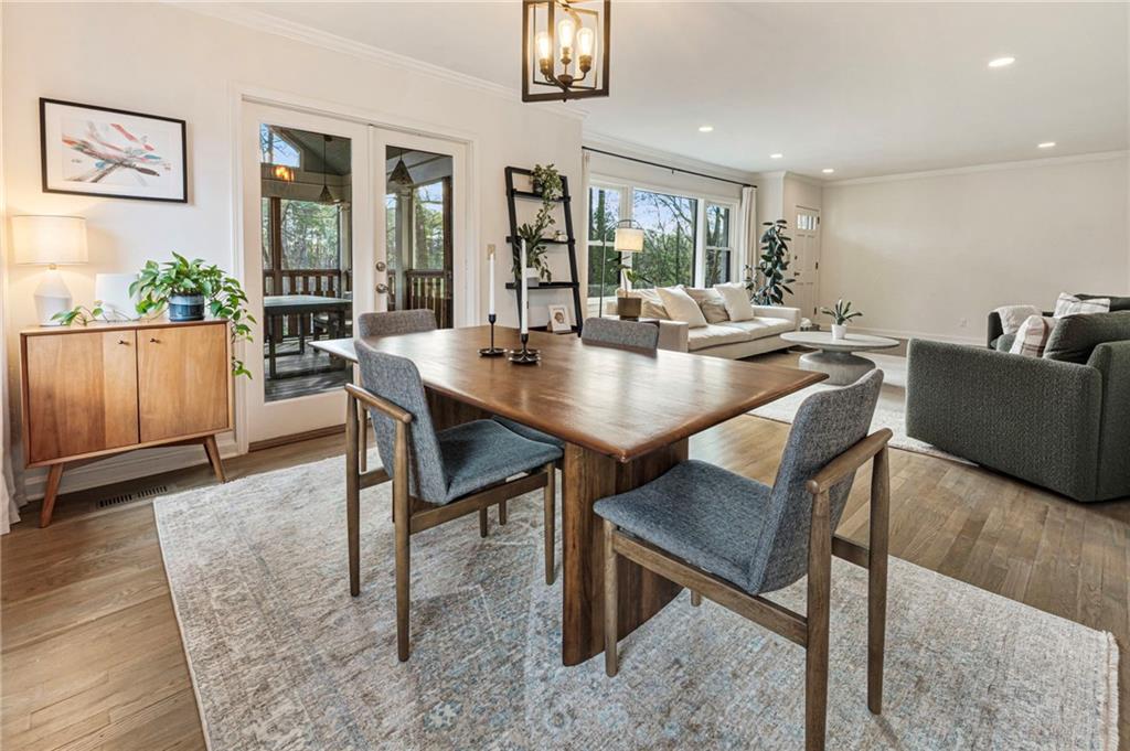 1824 Charline Avenue NE