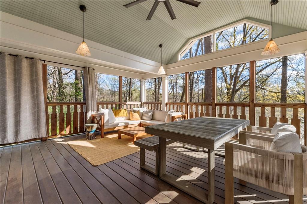 1824 Charline Avenue NE