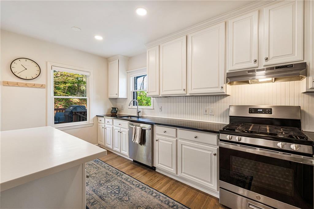 1824 Charline Avenue NE