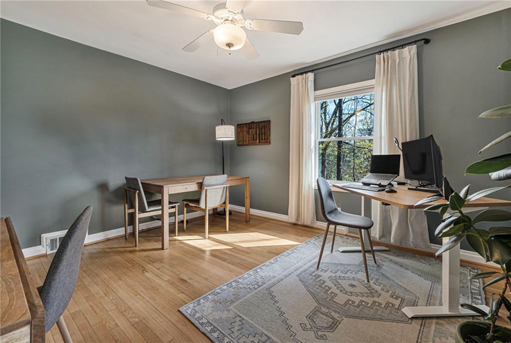 1824 Charline Avenue NE