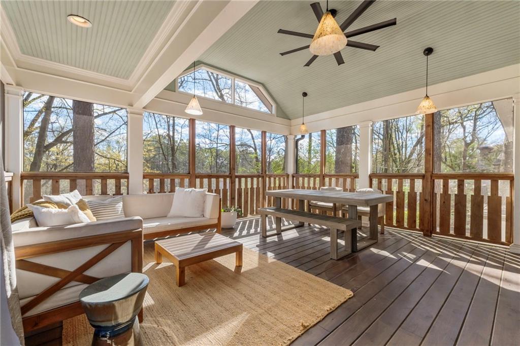 1824 Charline Avenue NE