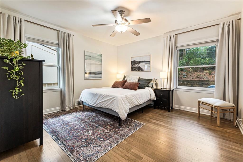 1824 Charline Avenue NE