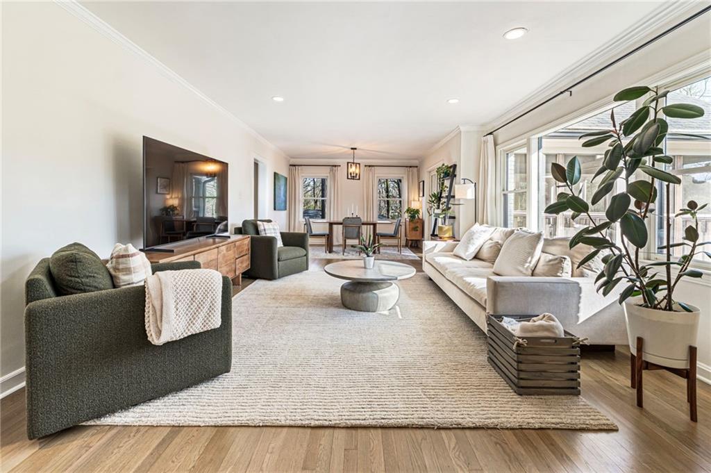 1824 Charline Avenue NE