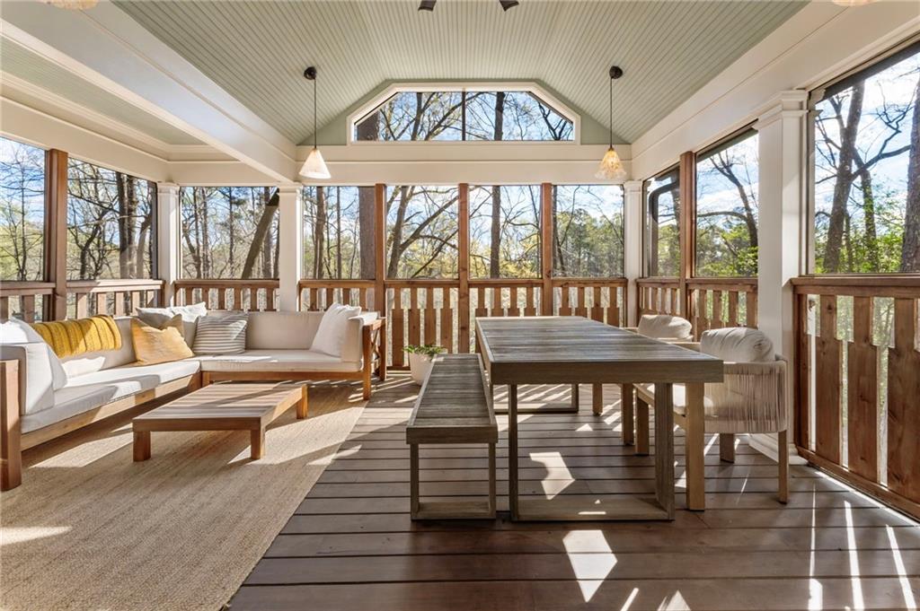 1824 Charline Avenue NE