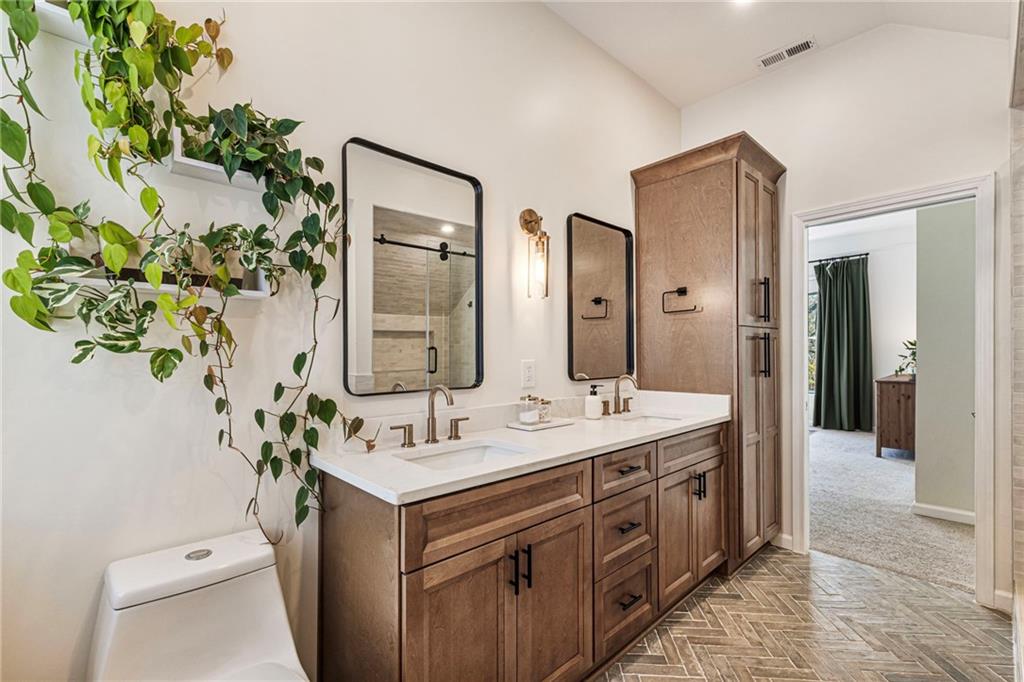 1824 Charline Avenue NE