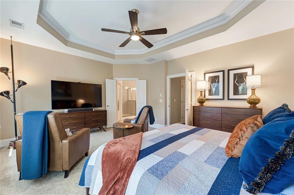 10705 Arlington Point