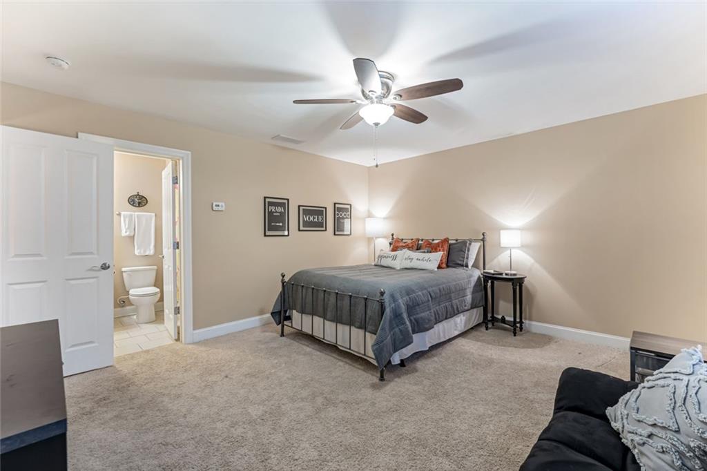 10705 Arlington Point