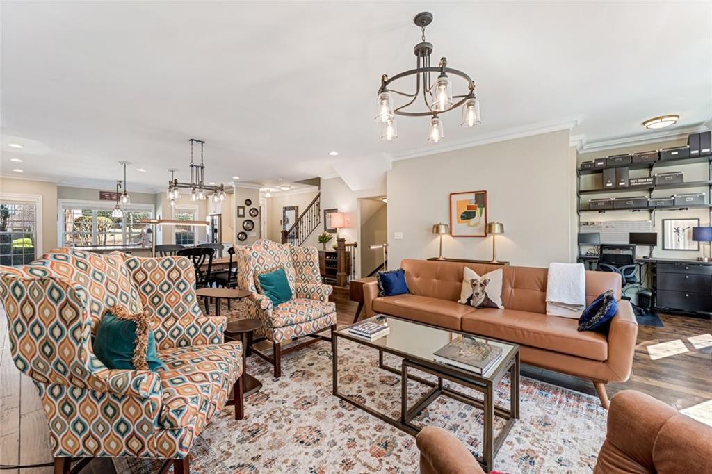 10705 Arlington Point