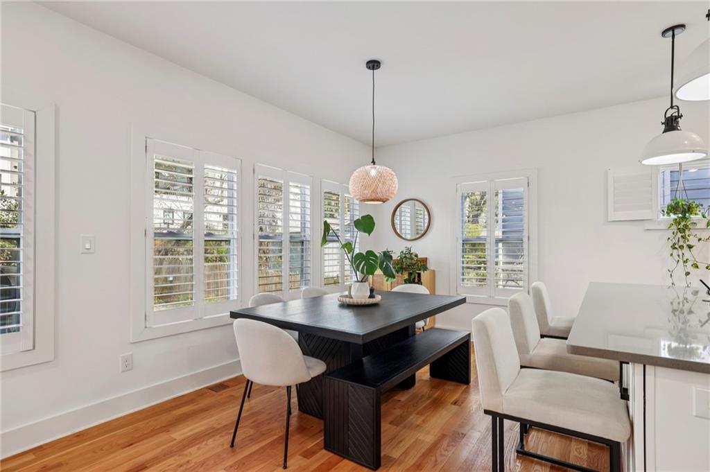 1582 Liberty Avenue SE