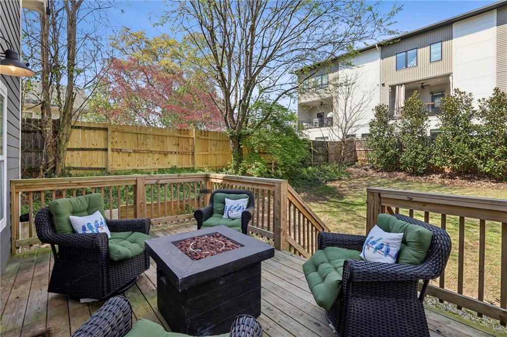 1582 Liberty Avenue SE