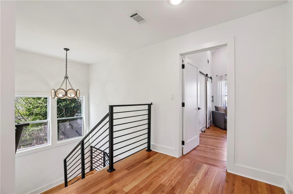 1582 Liberty Avenue SE