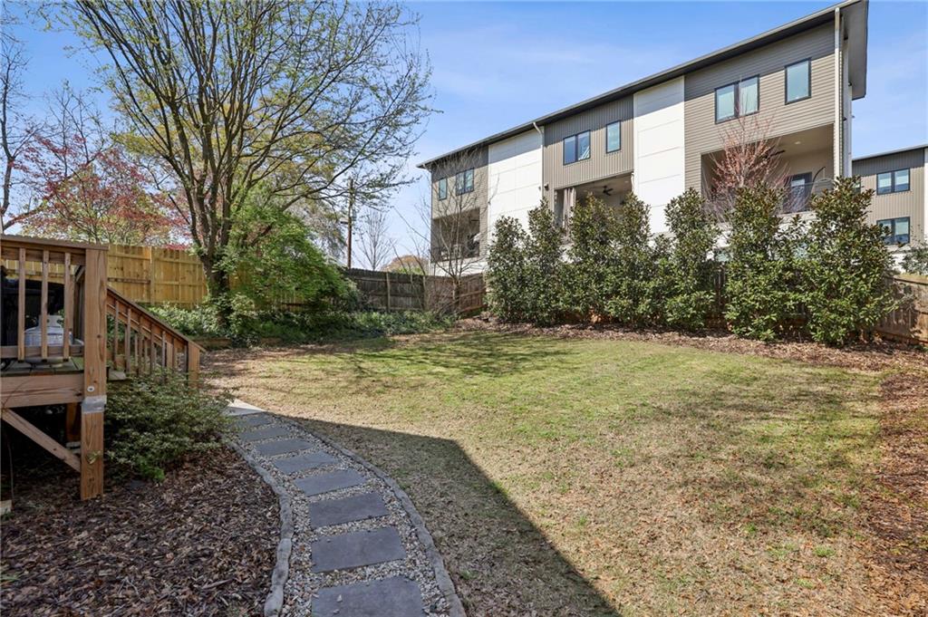 1582 Liberty Avenue SE