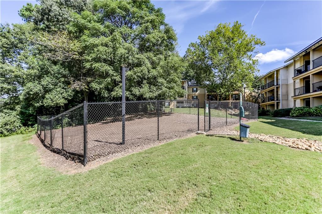 1150 Collier Road NW Unit J11