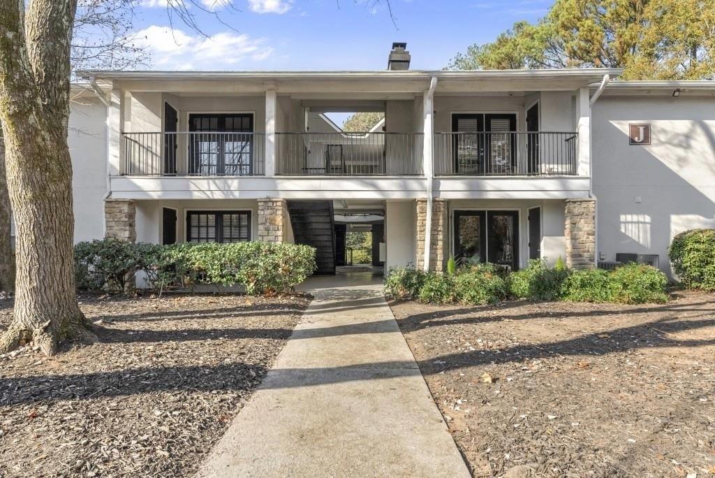 1150 Collier Road NW Unit J11