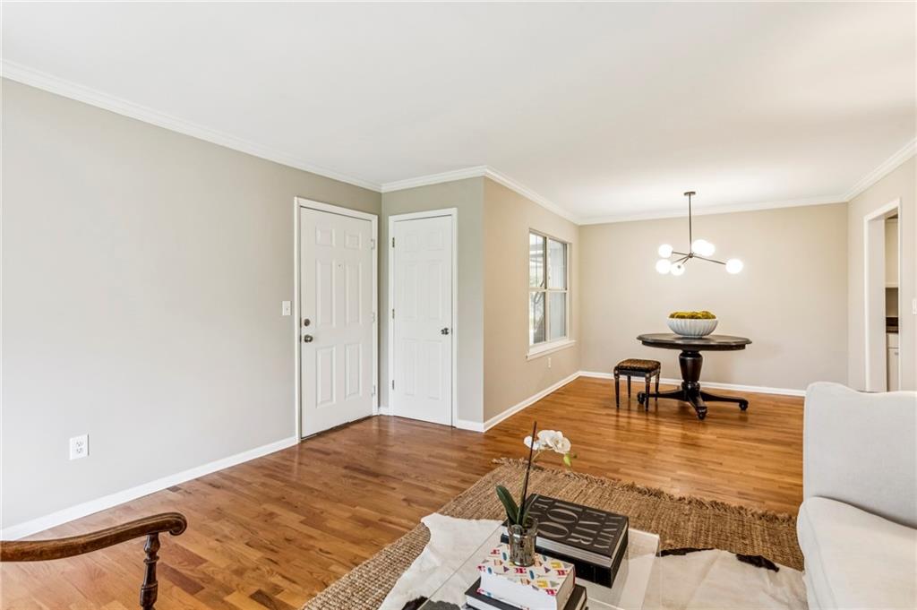 1150 Collier Road NW Unit J11