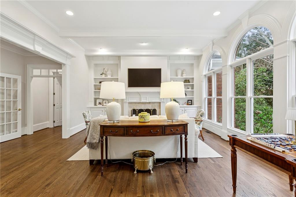 4833 Rivercliff Drive SE