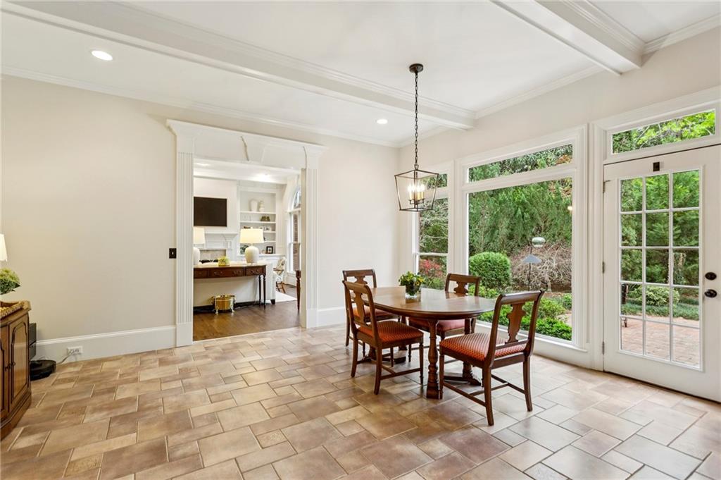 4833 Rivercliff Drive SE