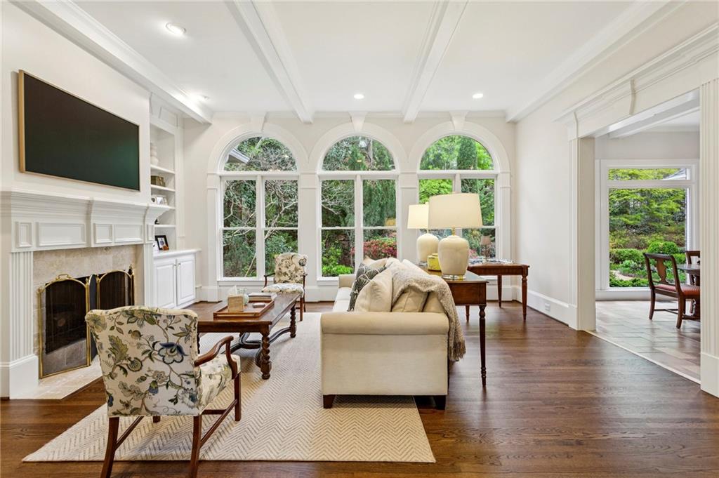 4833 Rivercliff Drive SE