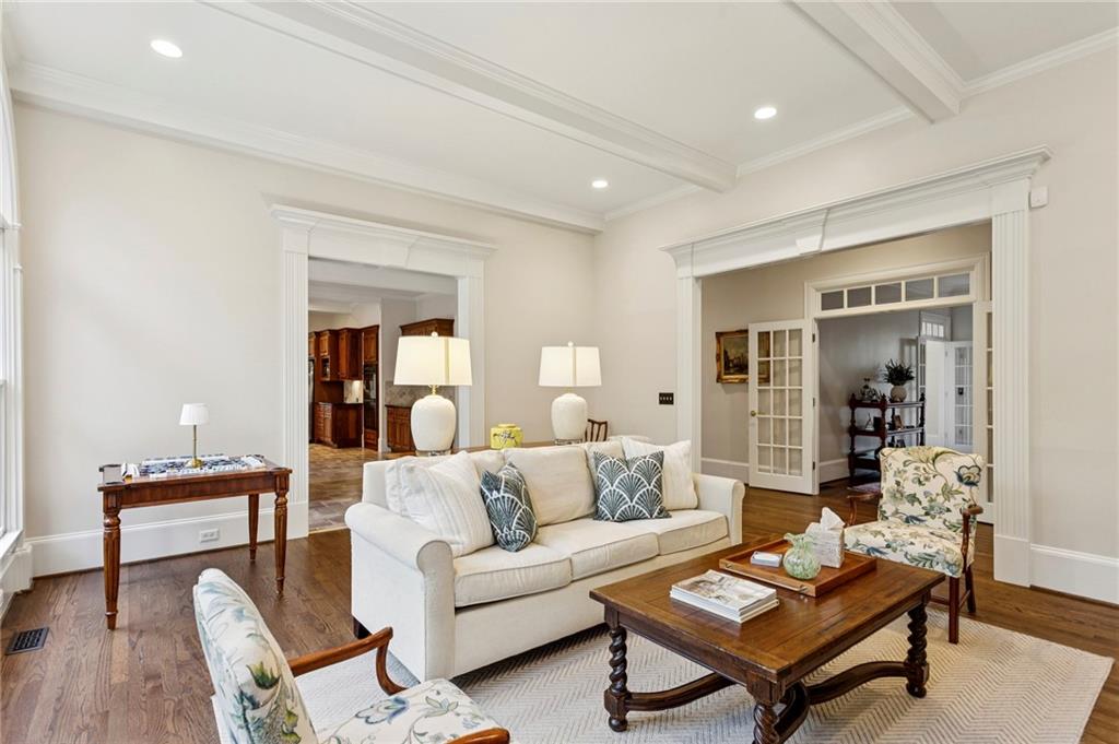 4833 Rivercliff Drive SE