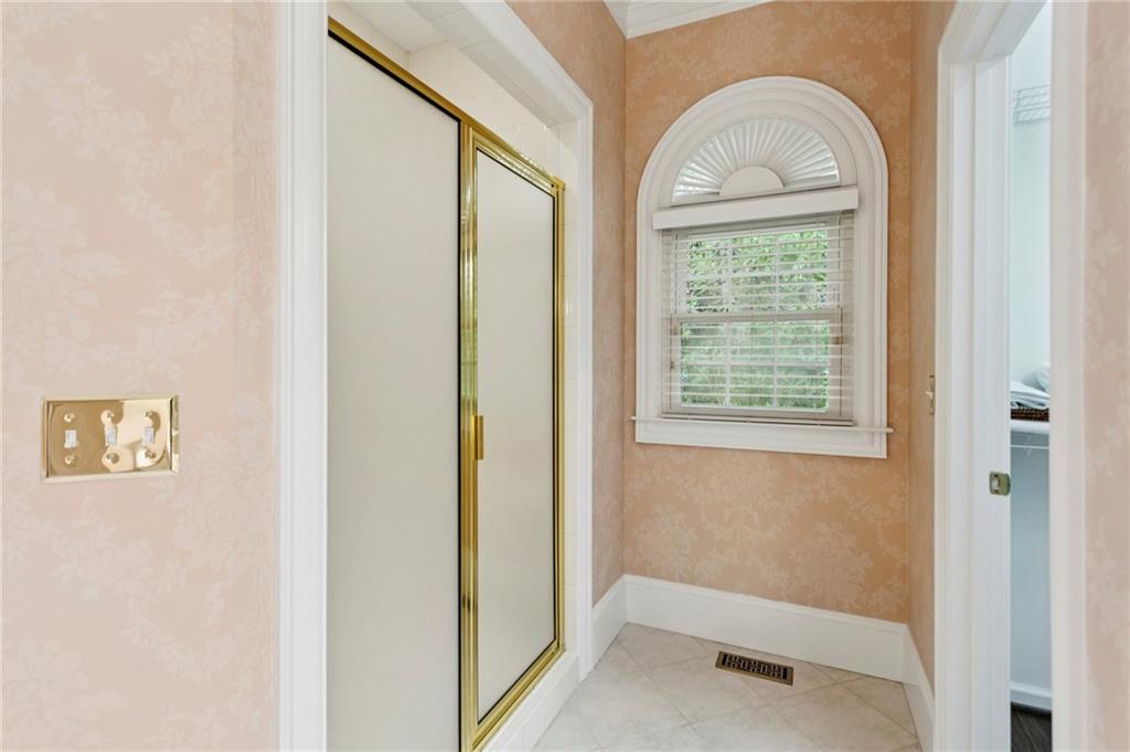 4833 Rivercliff Drive SE