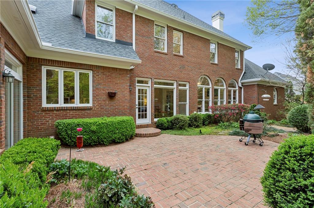 4833 Rivercliff Drive SE