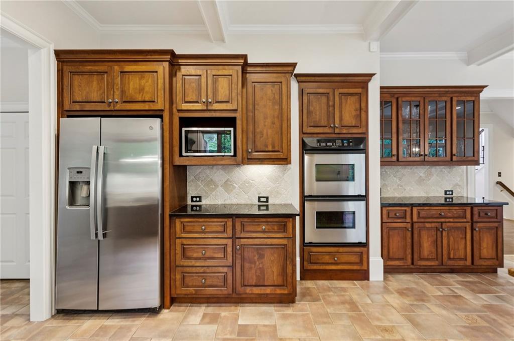 4833 Rivercliff Drive SE