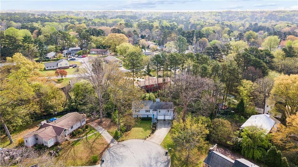 418 Sugar Springs Way