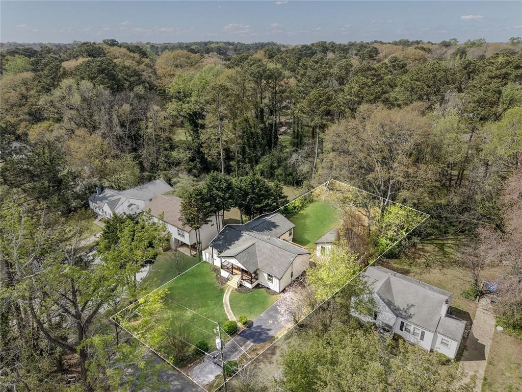 1705 Beechwood SW
